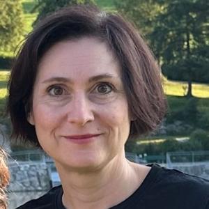 Manuela Scholl Bibliotheksleitung